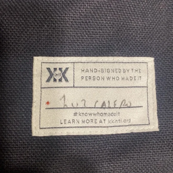 Duffle bag - Picture 2 of 2